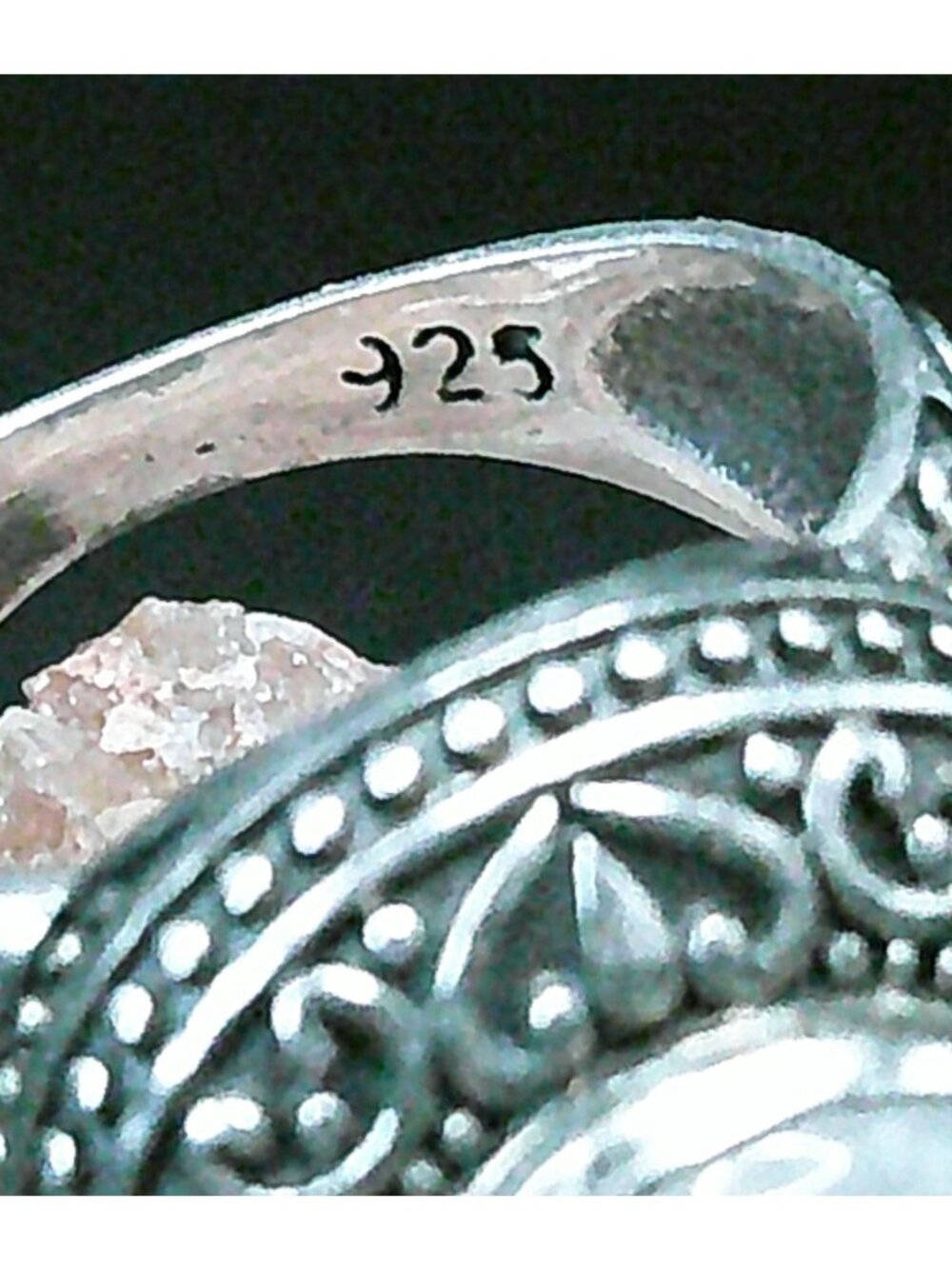 Vintage Sterling Silver Moonstone Ring With Intricate Filigree Design - Picture 4 of 4